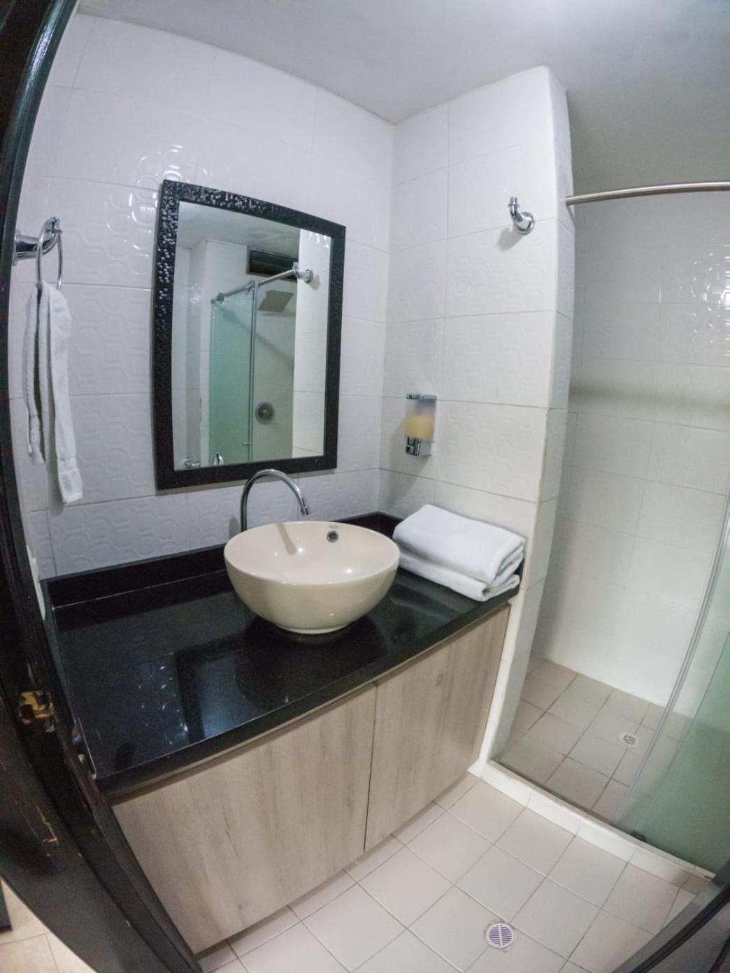 Santorini Aparta Hotel Pereira Esterno foto