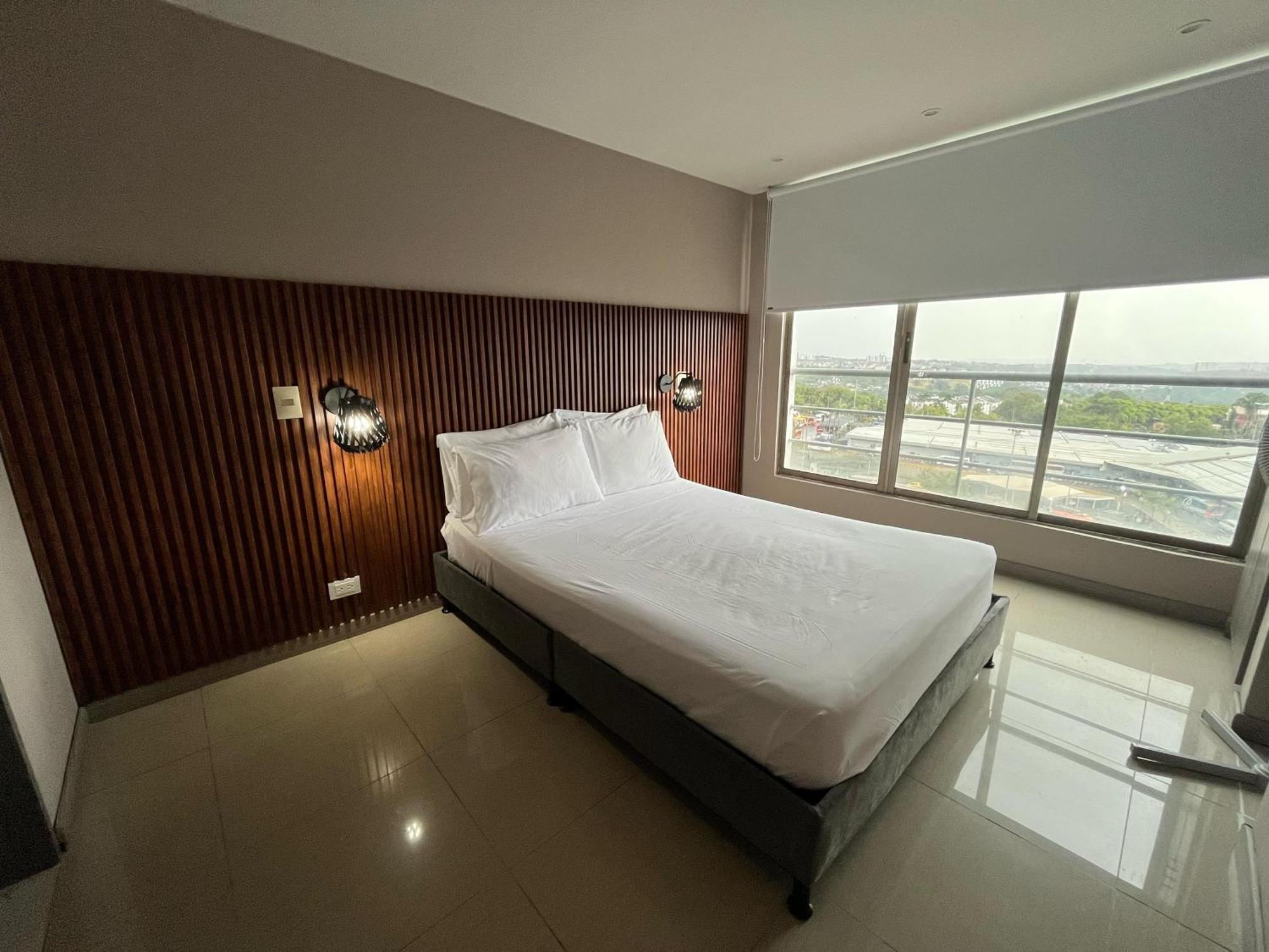Santorini Aparta Hotel Pereira Esterno foto