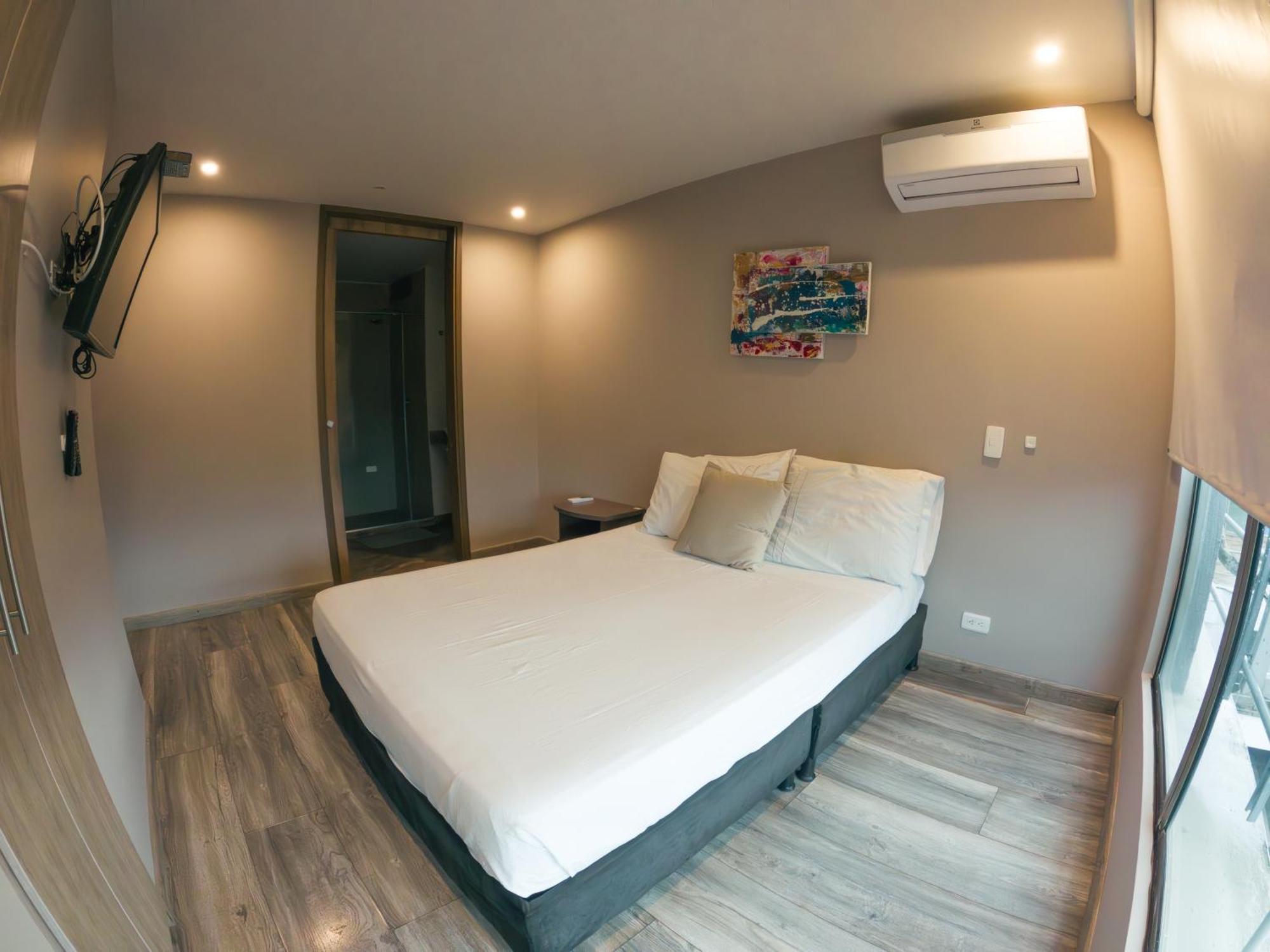 Santorini Aparta Hotel Pereira Esterno foto
